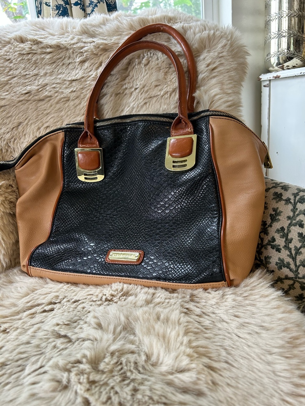 Steve Madden Large Satchel Handbag Black Snake Embossed Tan Cognac Gold Hardware